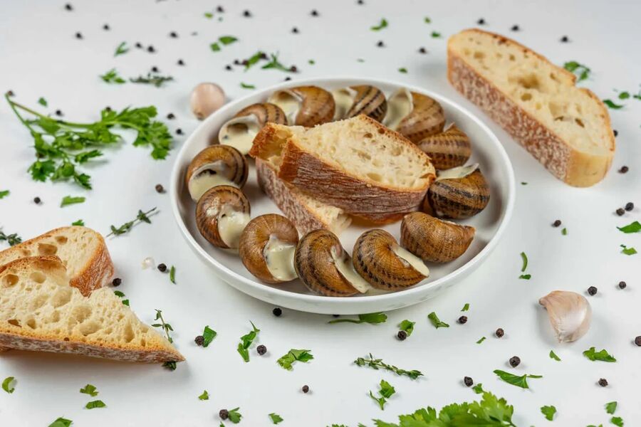Улитки в соусе — продукт переработки